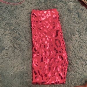 Pink leopard leggings